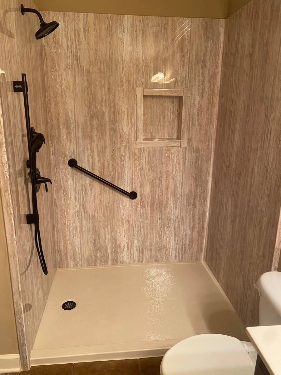 49 Hamlett Cove , Jackson, TN, US
