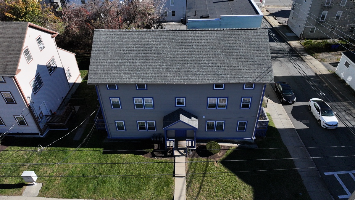 104 Baker Street , Fall River, MA, US