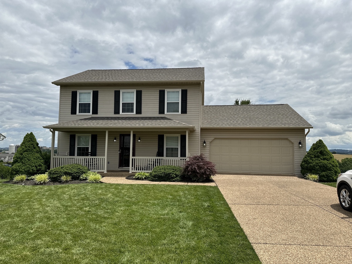 214 Bridgeport Drive , Bridgewater, VA, US