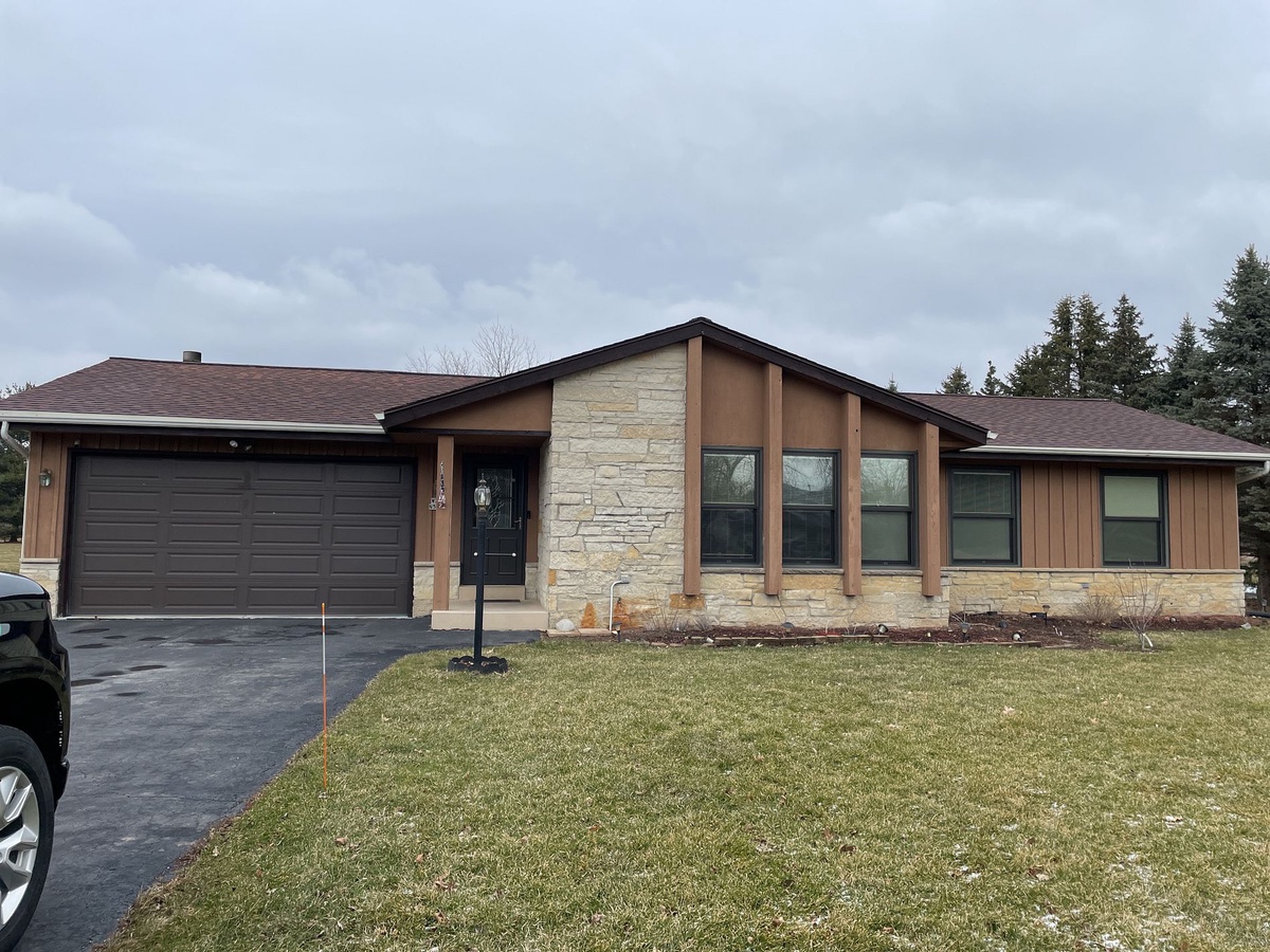 W355N5717 East Lisbon Road , Oconomowoc, WI, US