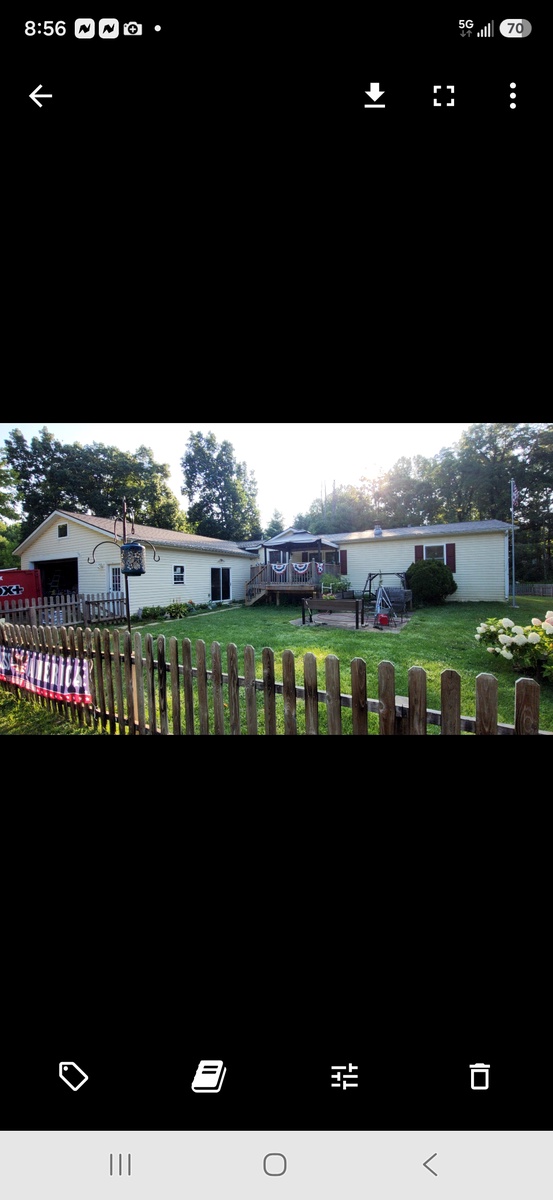 75261 Frosty Drive , Lawton, MI, US