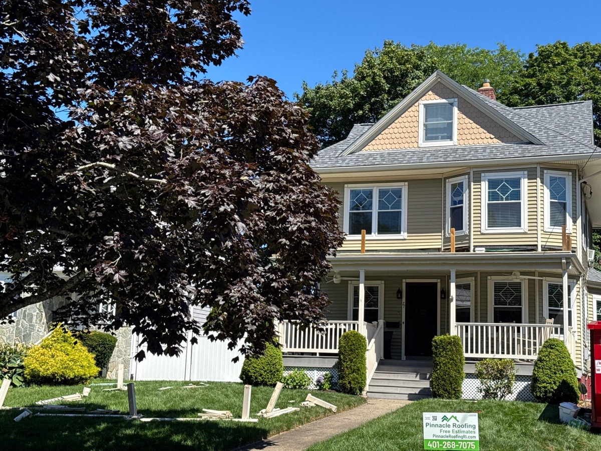 78 Bluff Avenue , Cranston, RI, US