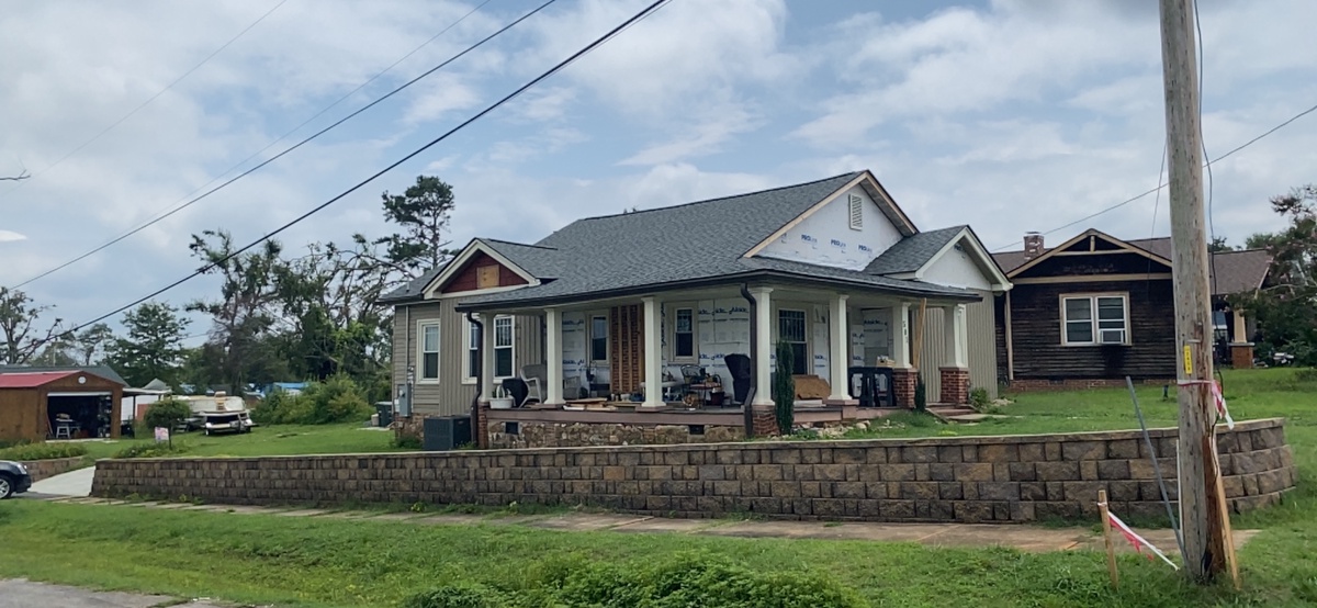 501 South Walnut Street , Seneca, SC, US