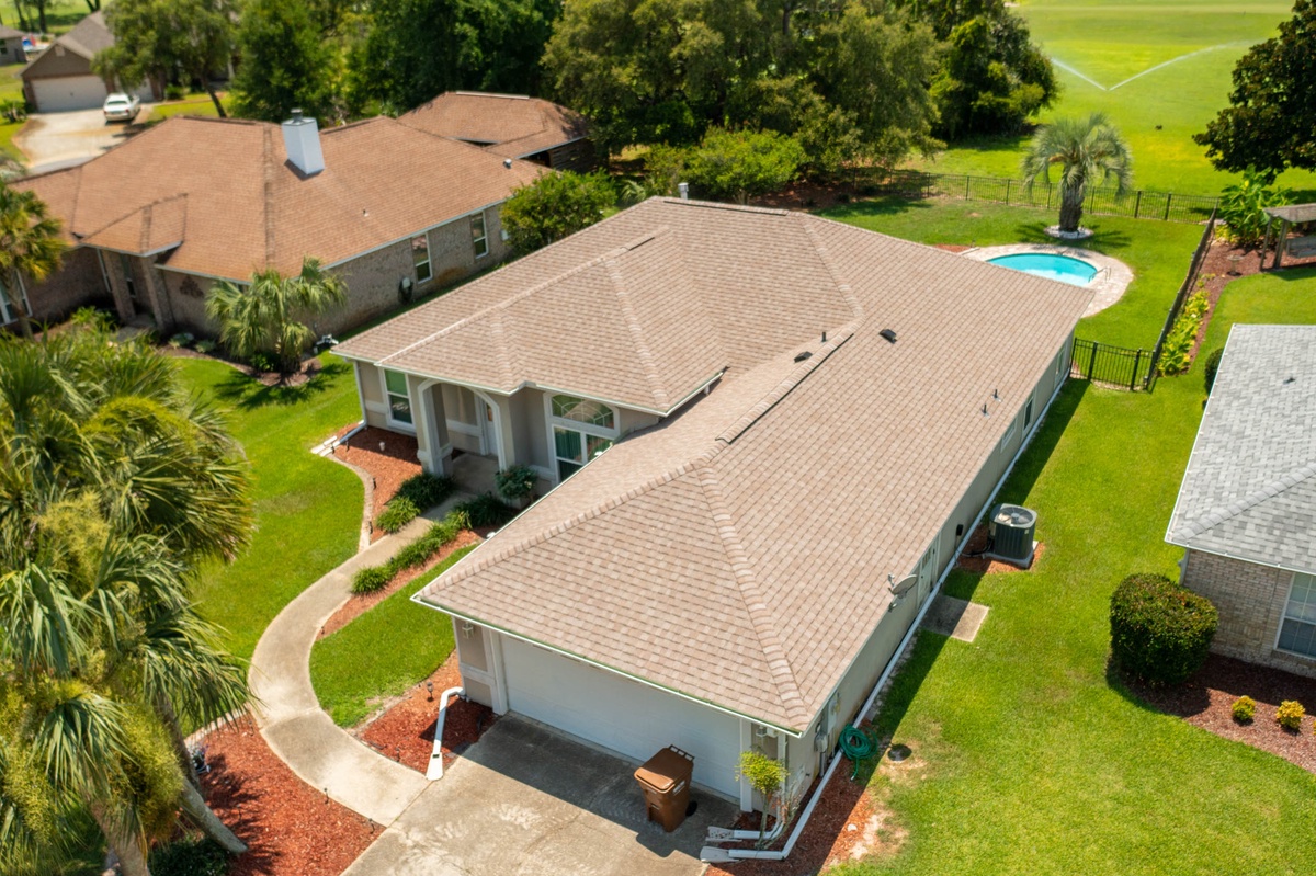 2705 Creeks Edge Lane , Navarre, FL, US
