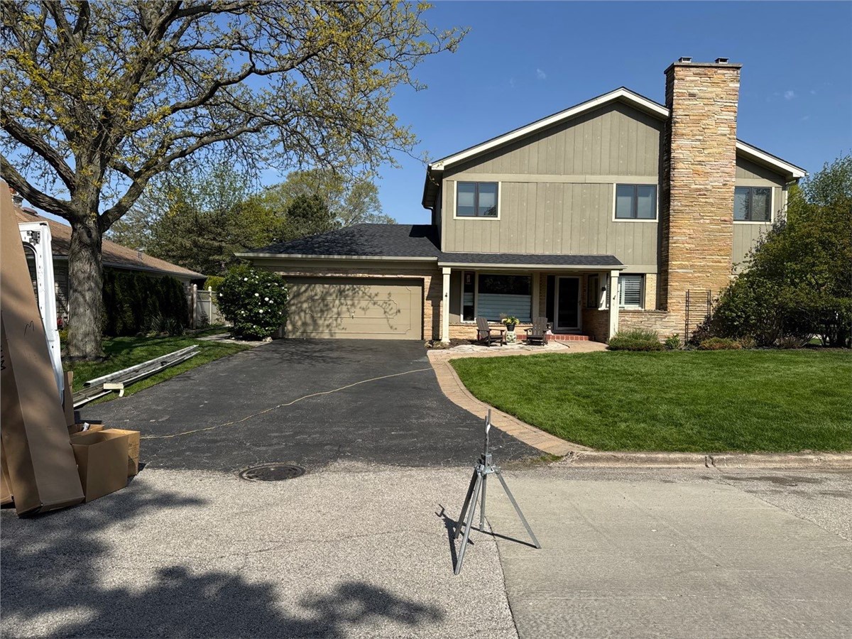6700 North Edgebrook Terrace , Chicago, IL, US