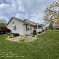 301 Holly Avenue , Grottoes, VA, US