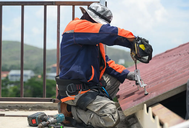 Absolute Construction — Roof Repair