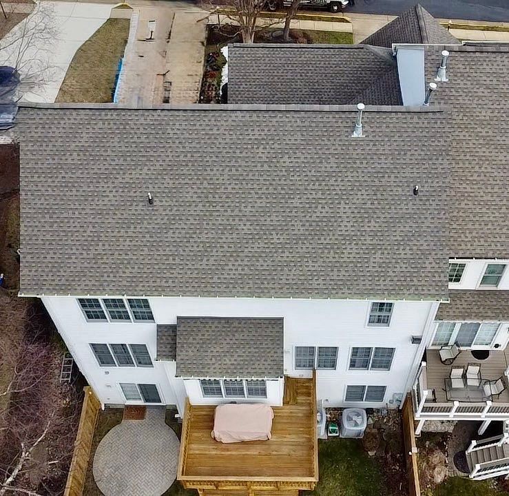 5254 Winter View Drive , Alexandria, VA, US