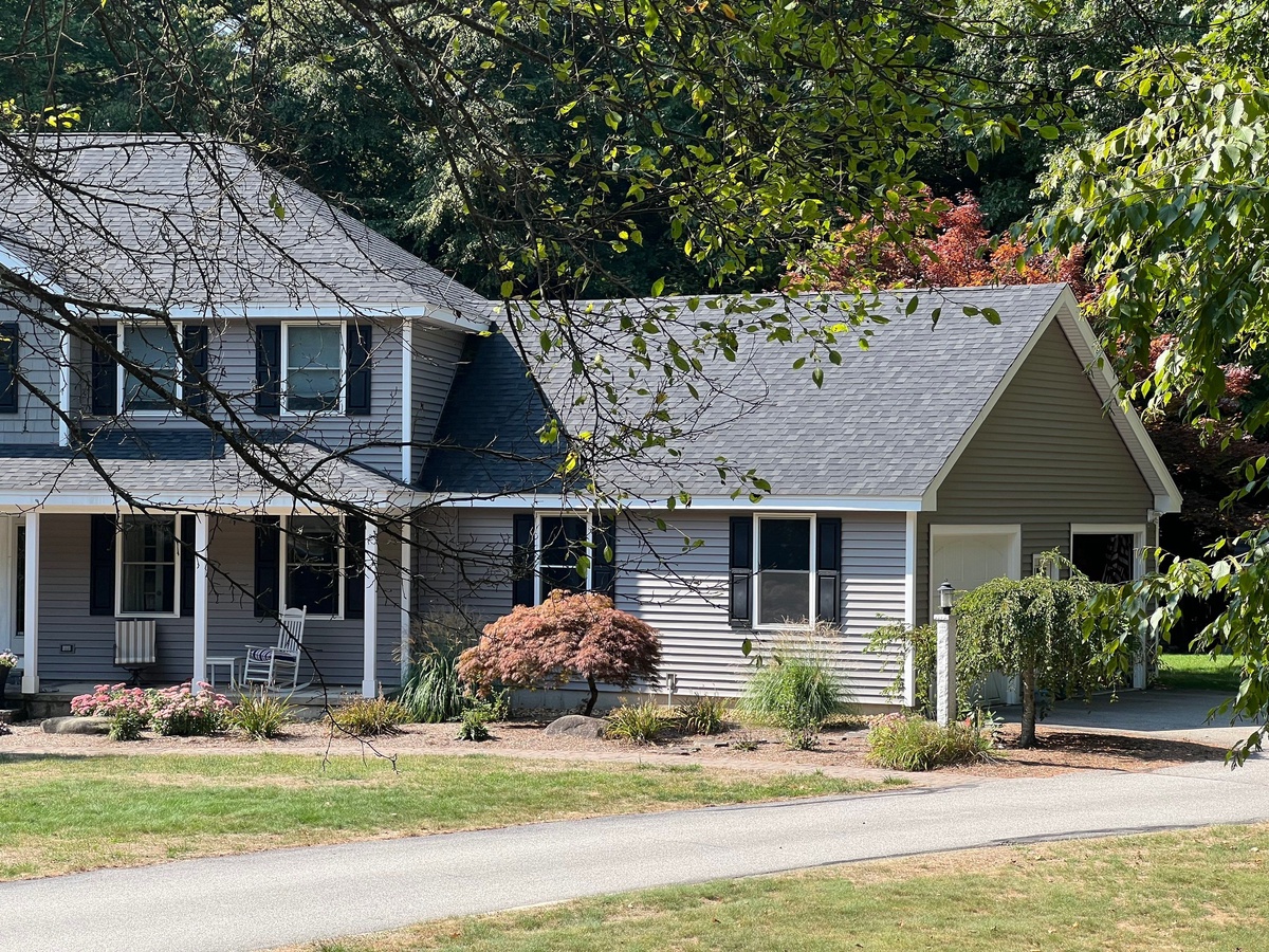 14 Meadow Lane , Bow, NH, US