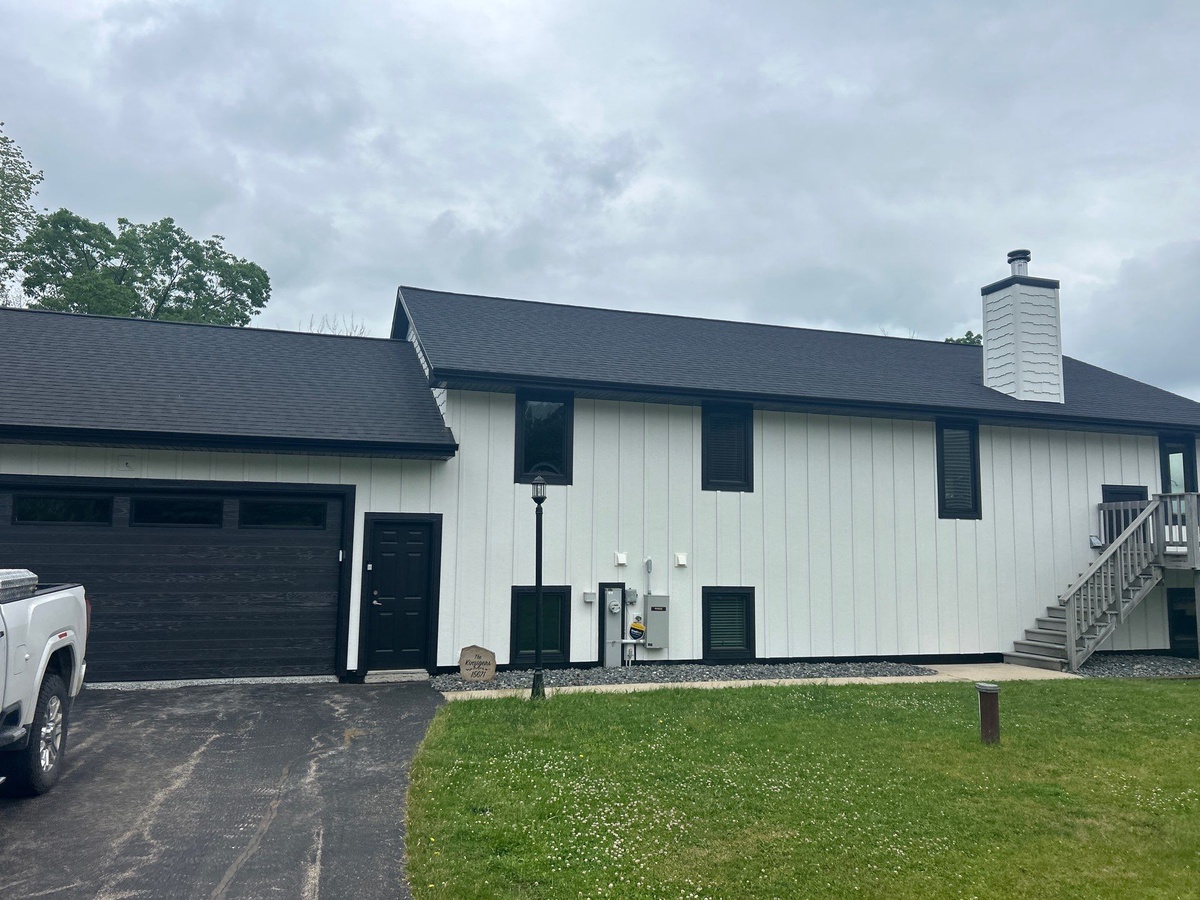 15671 Quiet Springs Lane , Mountain, WI, US