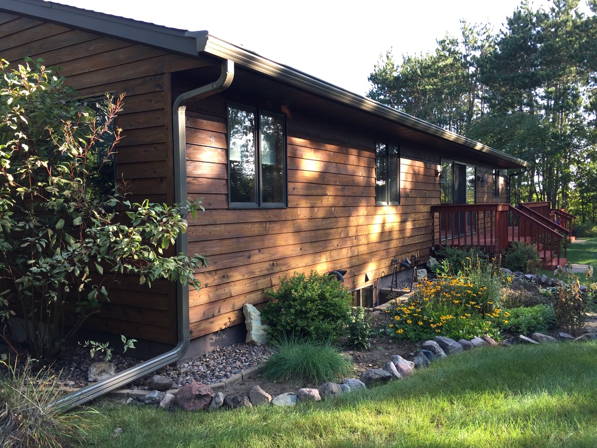 E8960 355th Avenue , Elk Mound, WI, US