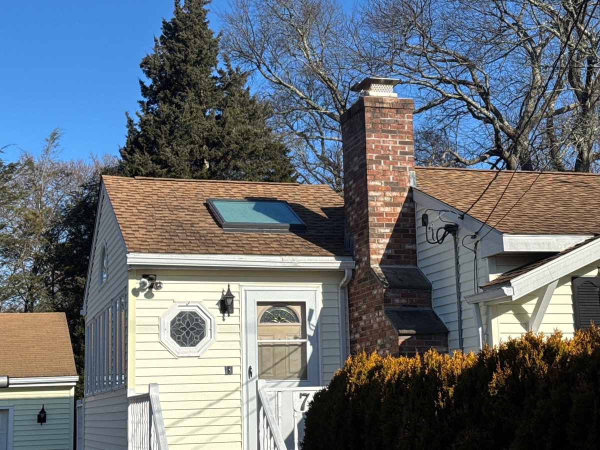 78 Neptune Street , Jamestown, RI, US