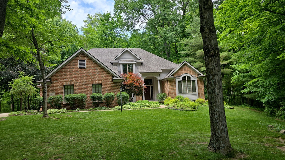 10415 Hoover Woods Road , Galena, OH, US