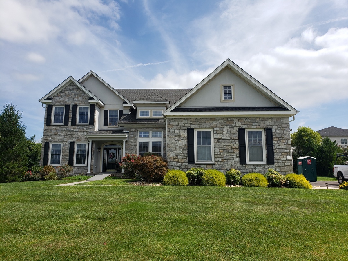 17 Alderberry Court , Ivyland, PA, US