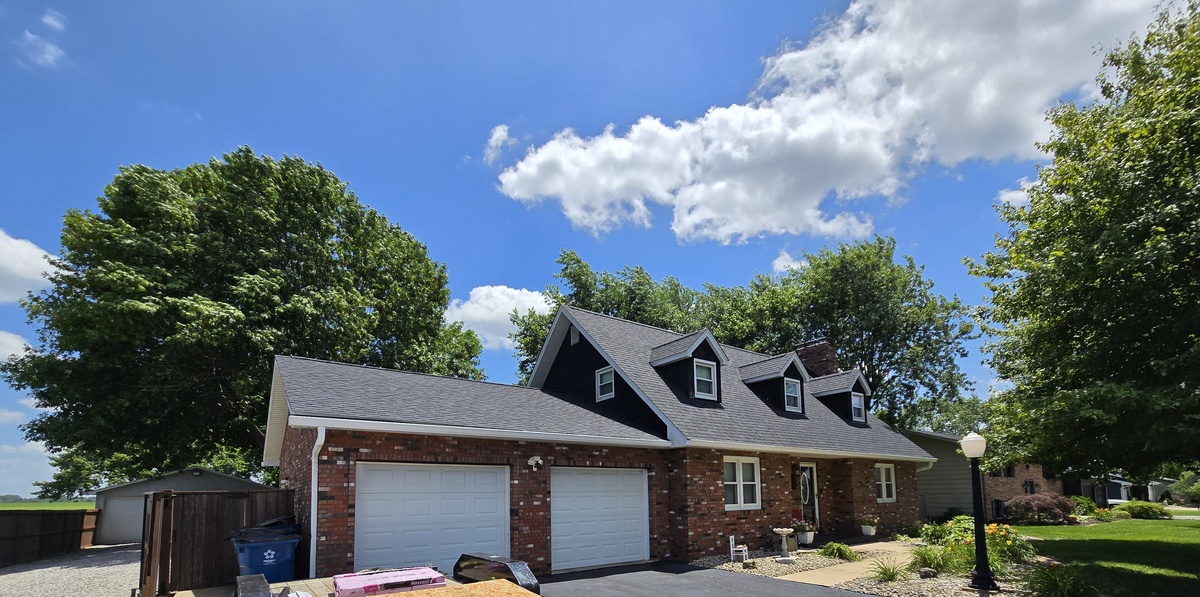 204 Jefferson Street , Saint Jacob, IL, US