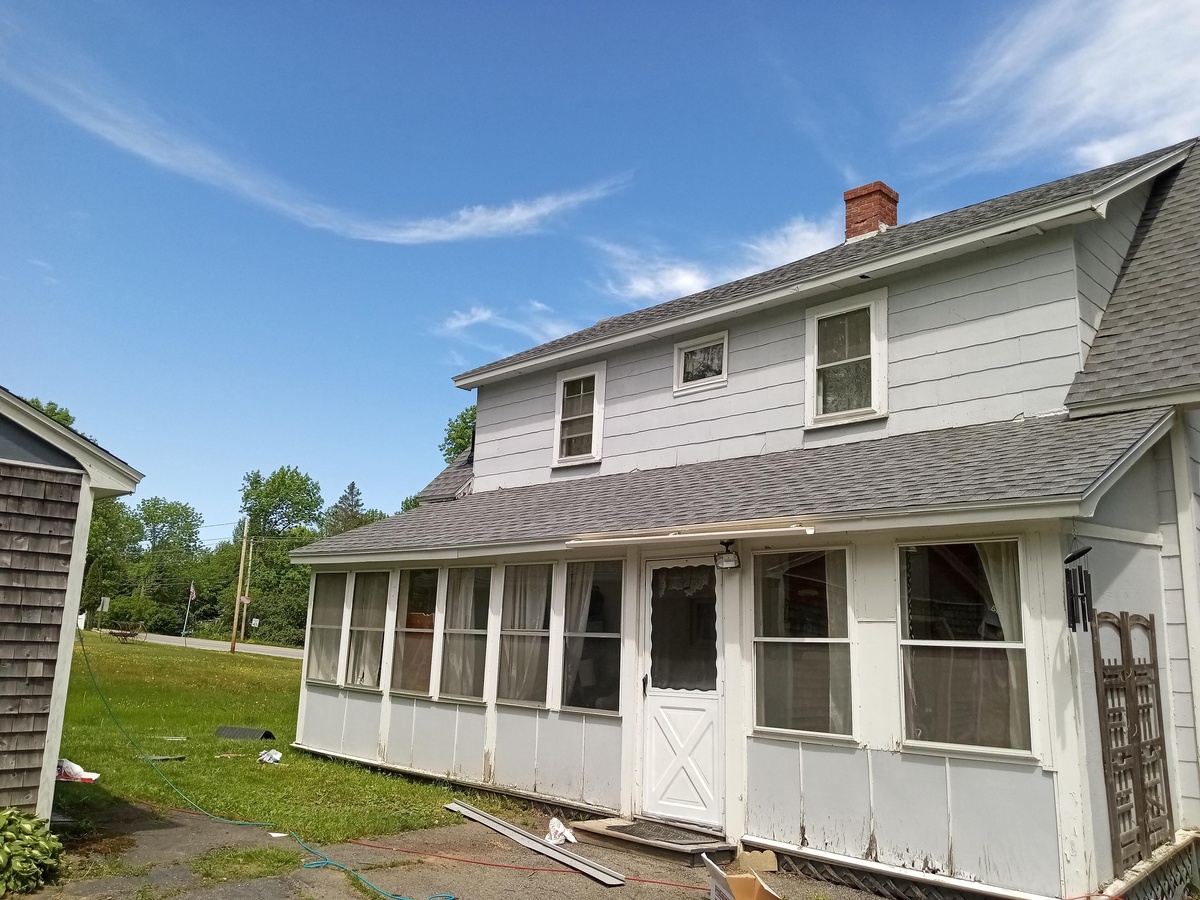 912 Main Road , Carmel, ME, US
