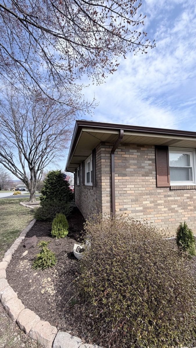 2552 Park View Road , Slatington, PA, US