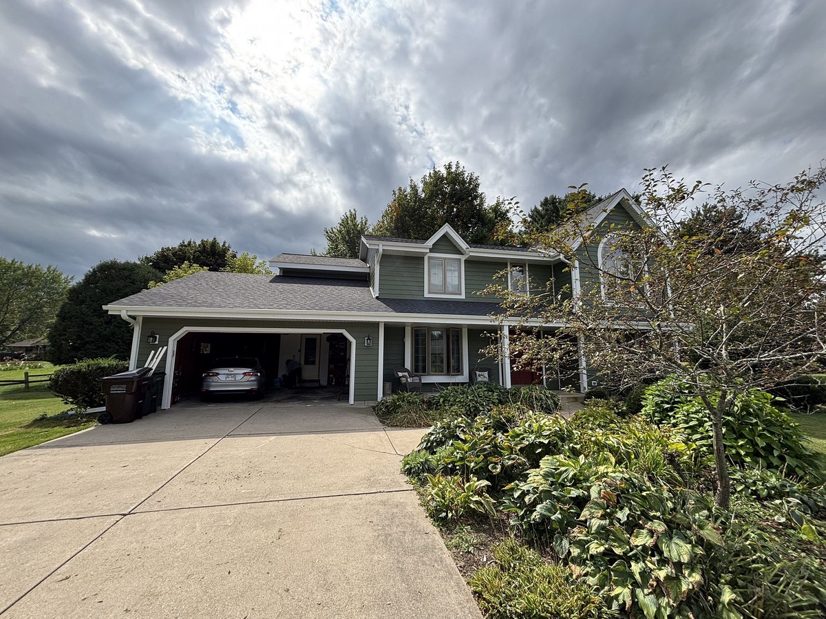830 Woodland Park Drive , Delafield, WI, US