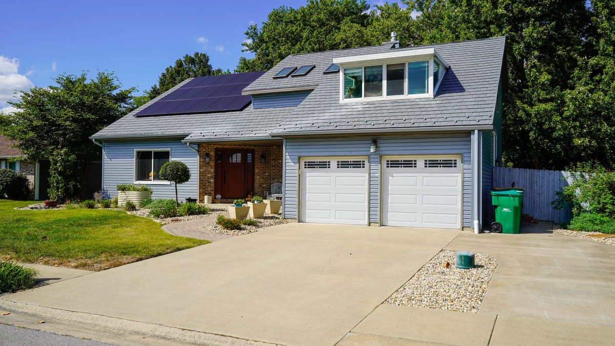 512 Juniper Drive , O'Fallon, IL, US