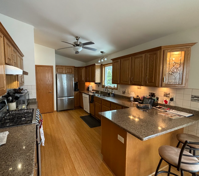 Steve J. S96W12964 Claude Harmon Circle, Muskego, WI