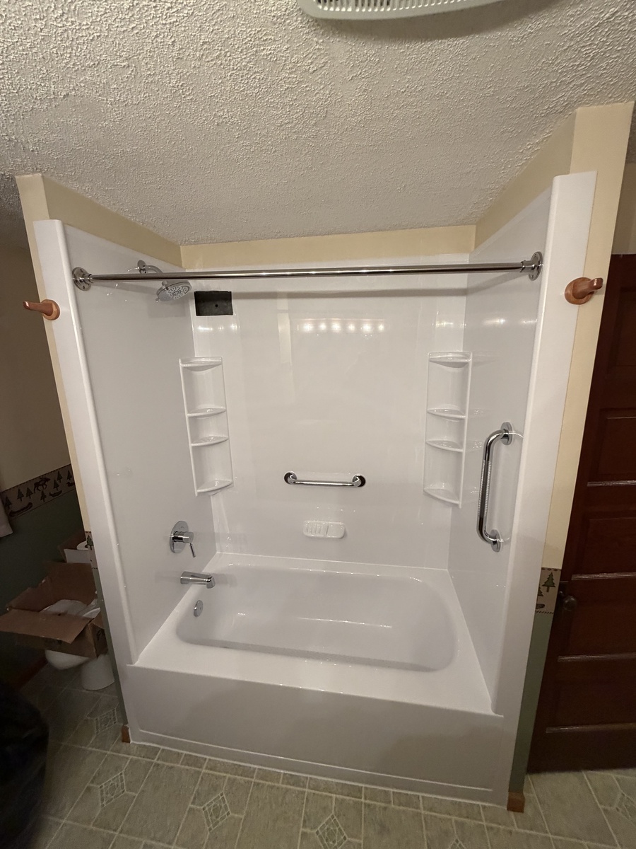 Oconomowoc, WI, 53066, US