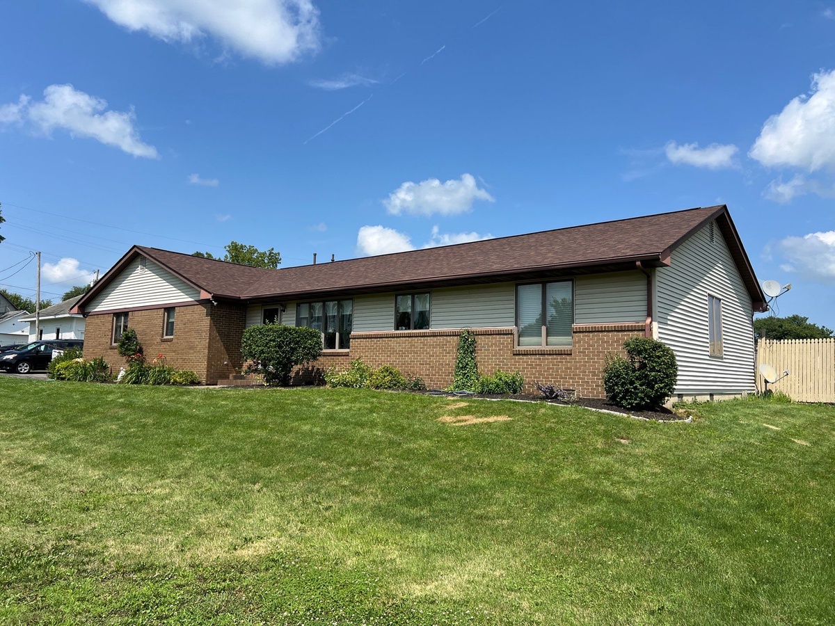 101 East 1st Street , Michigantown, IN, US