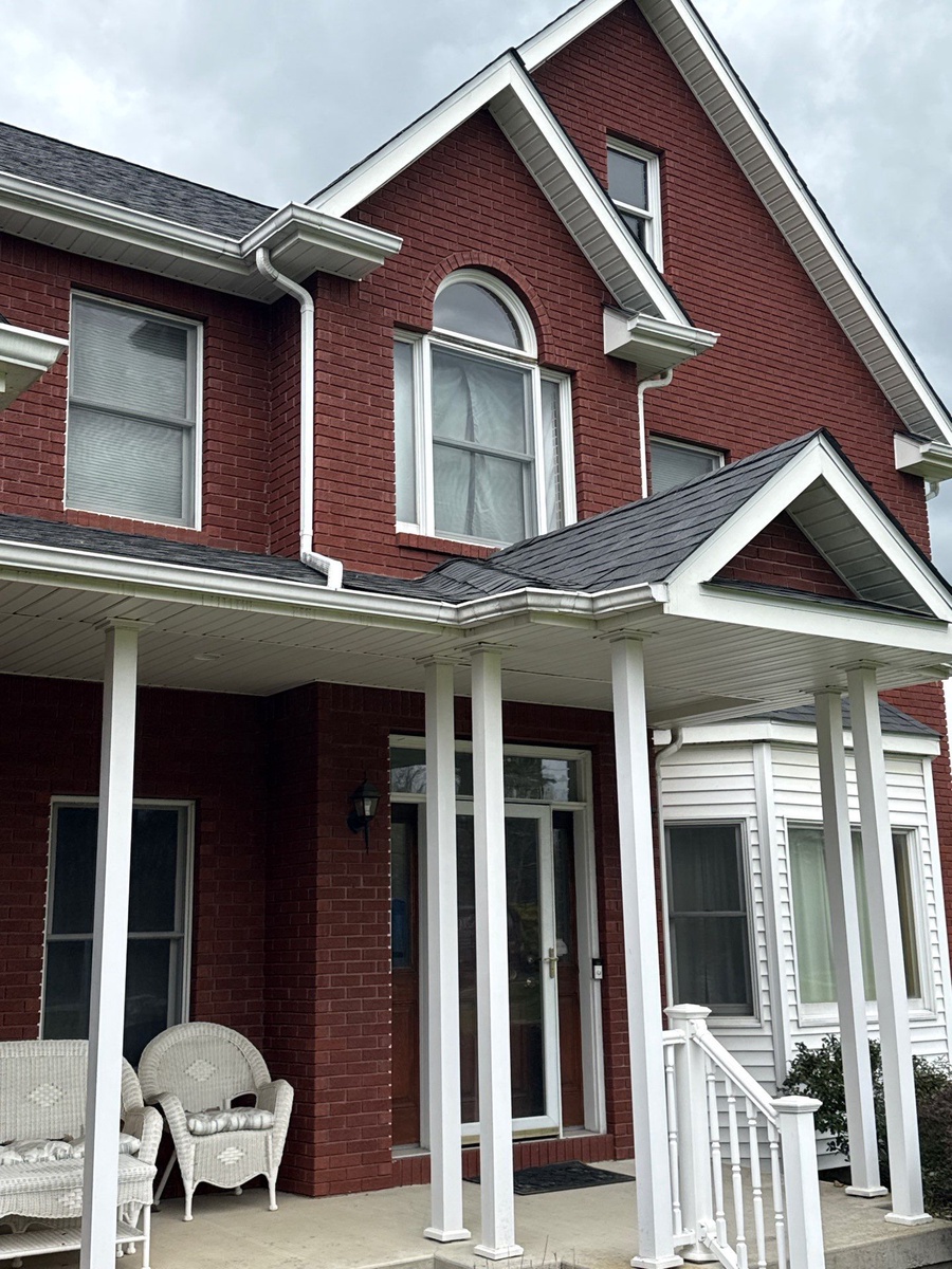 6870 Strickler Road , Clarence Center, NY, US