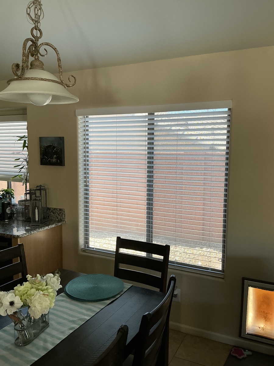 2012 West Caleb Road , Phoenix, AZ, US