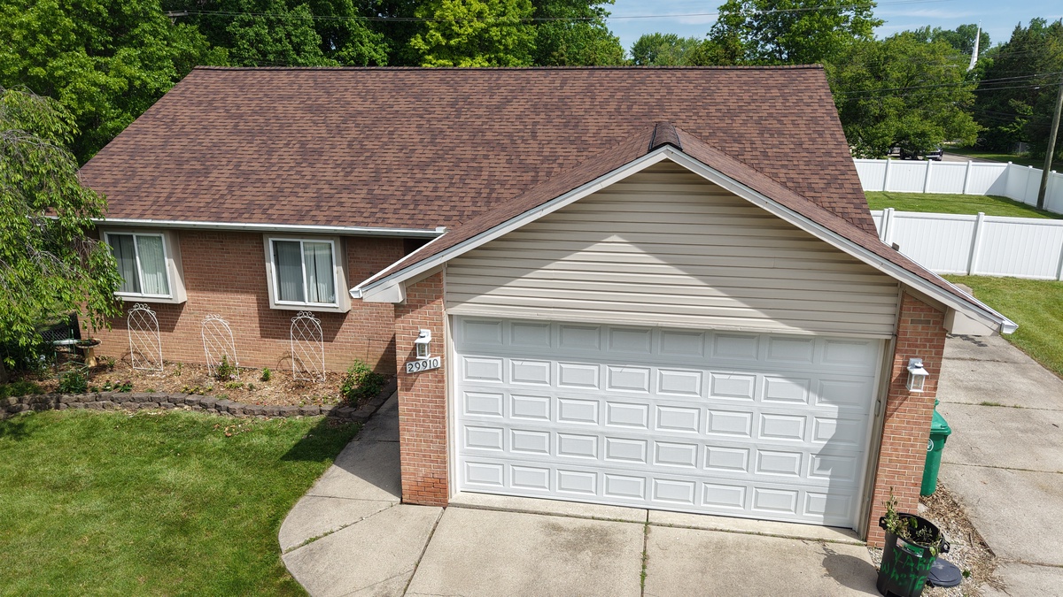 29910 Beechwood Avenue , Garden City, MI, US