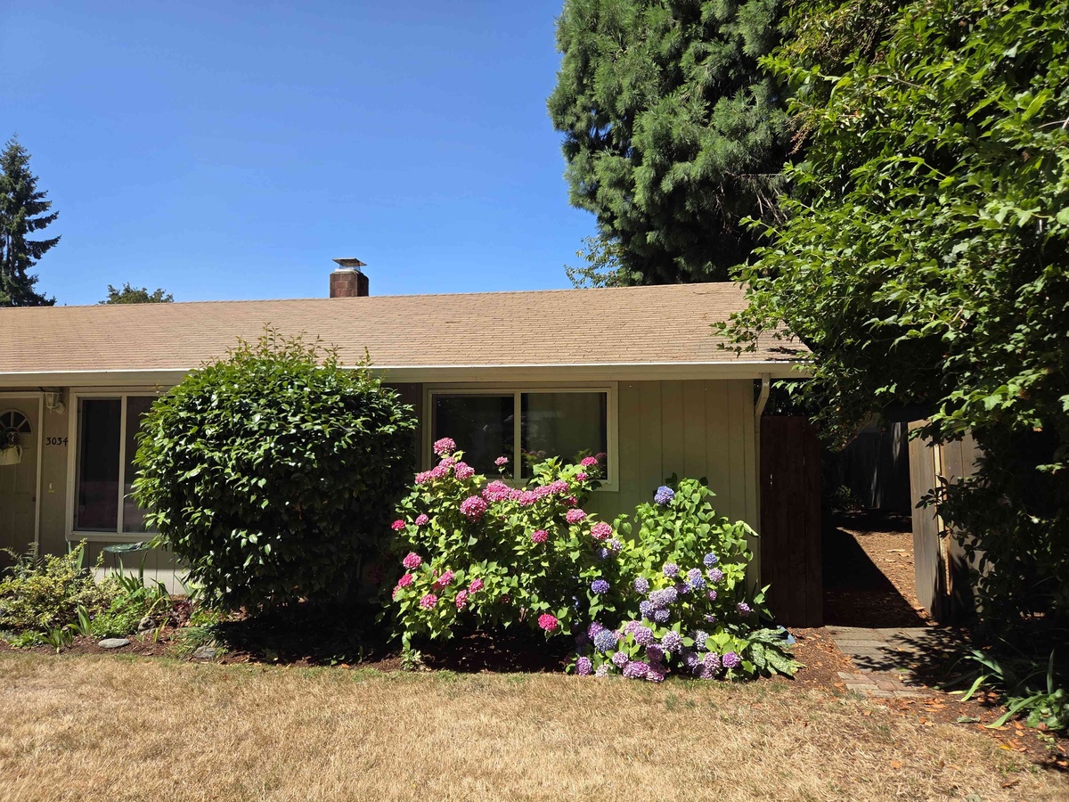 3034 Webster Street , Eugene, OR, US