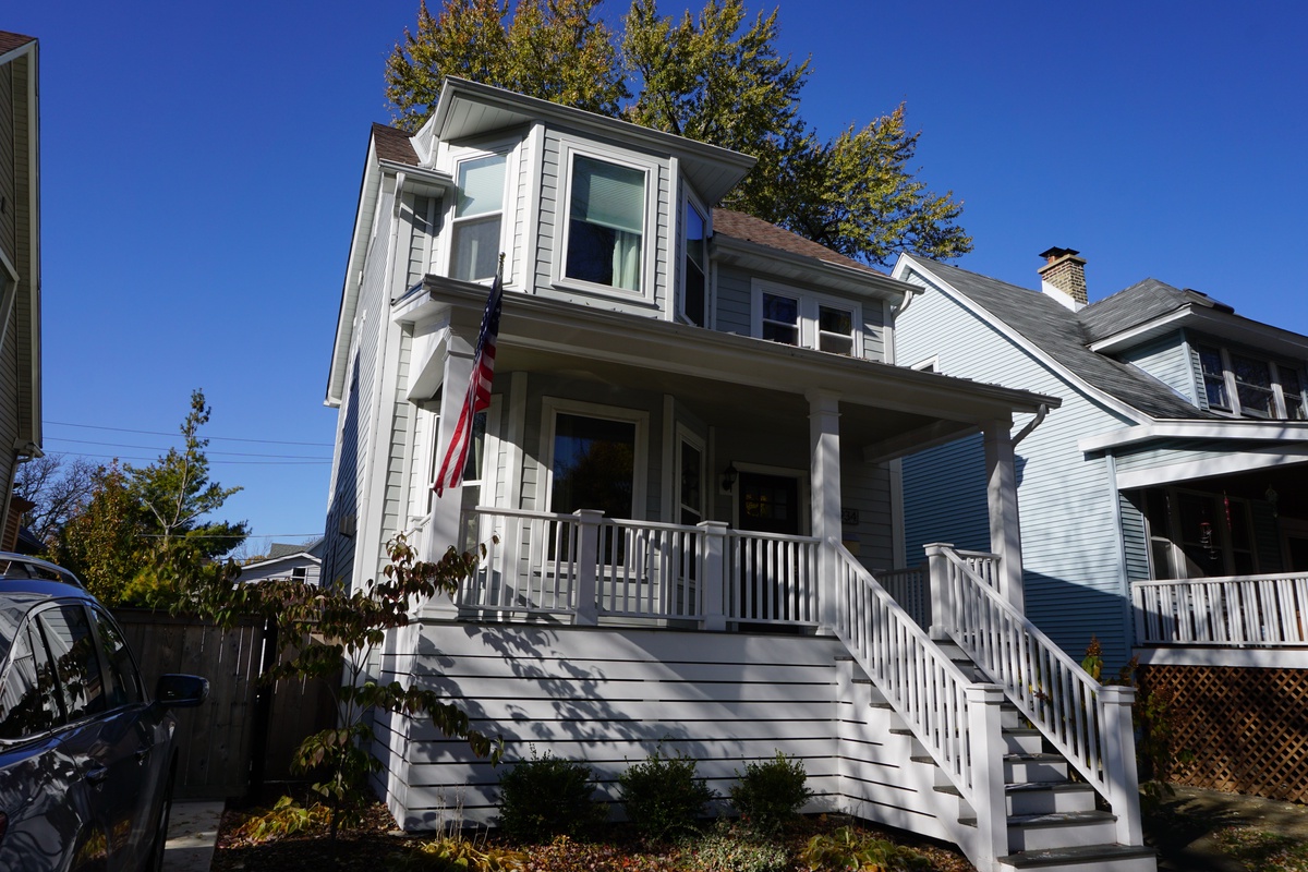 3934 North Kostner Avenue , Chicago, IL, US