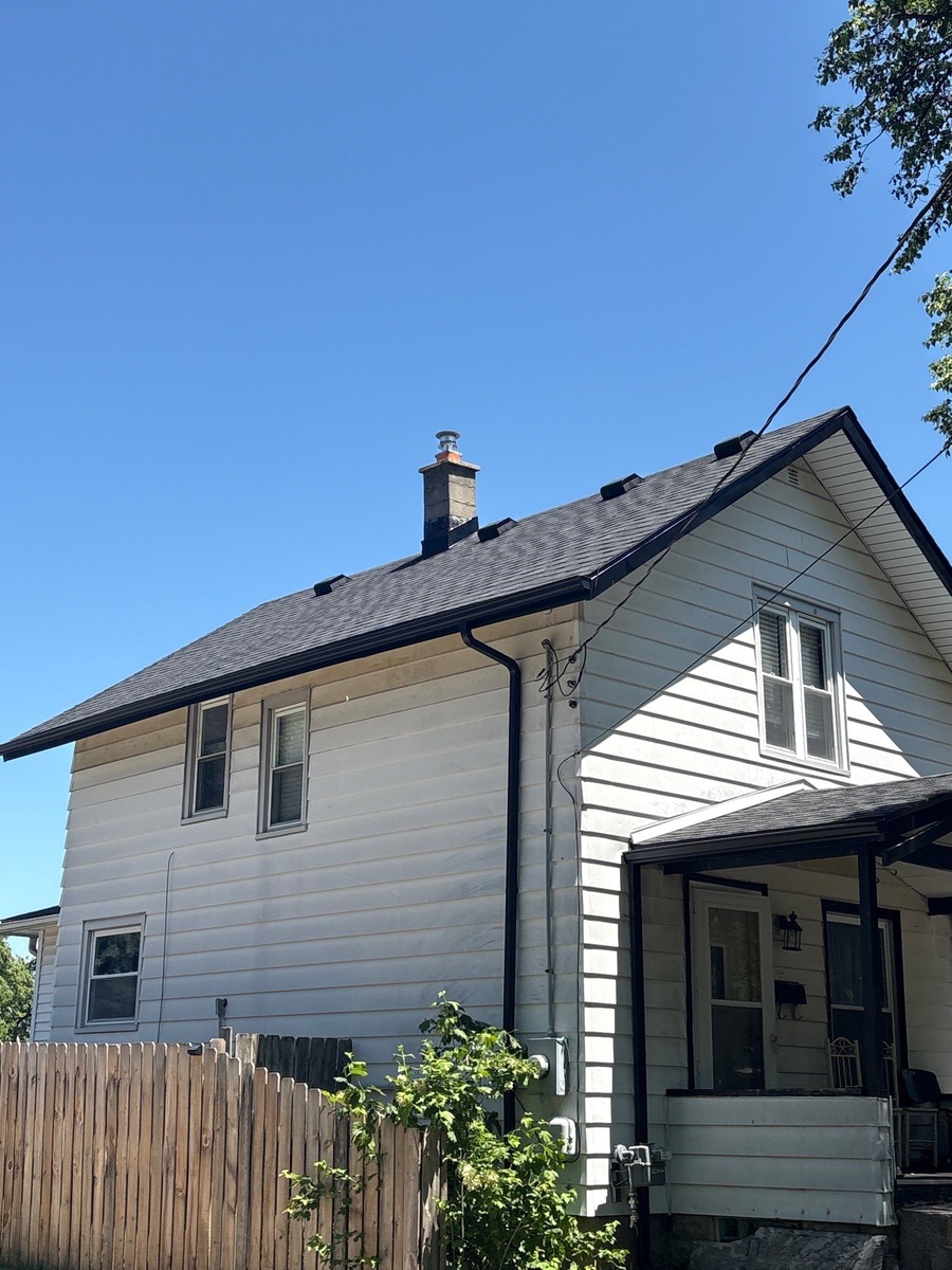 333 Paris Avenue , Lansing, MI, US