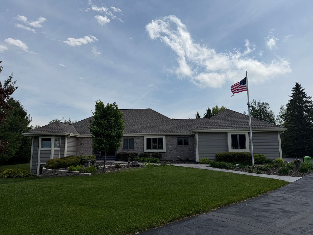 S6W31419 Hidden Hollow , Delafield, WI, US