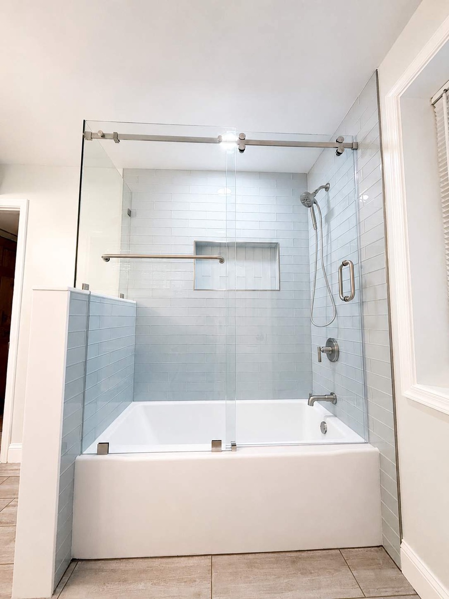 1081 Locust Drive , Pasadena, MD, US