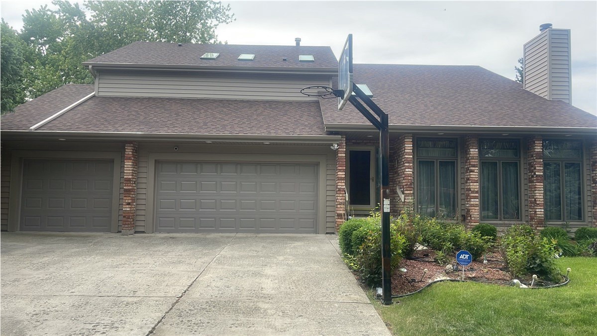 409 Sierra Court , Naperville, IL, US
