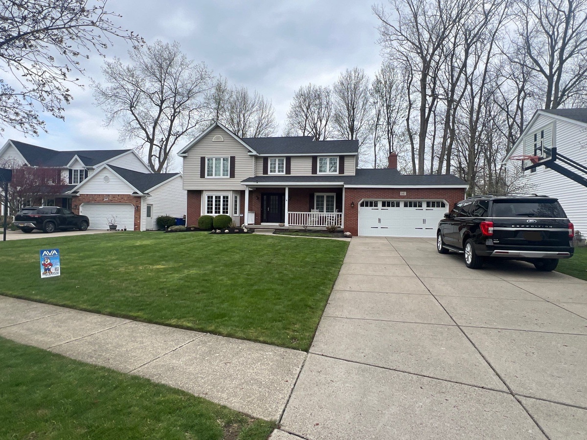 16 Drawbridge Court , Getzville, NY, US