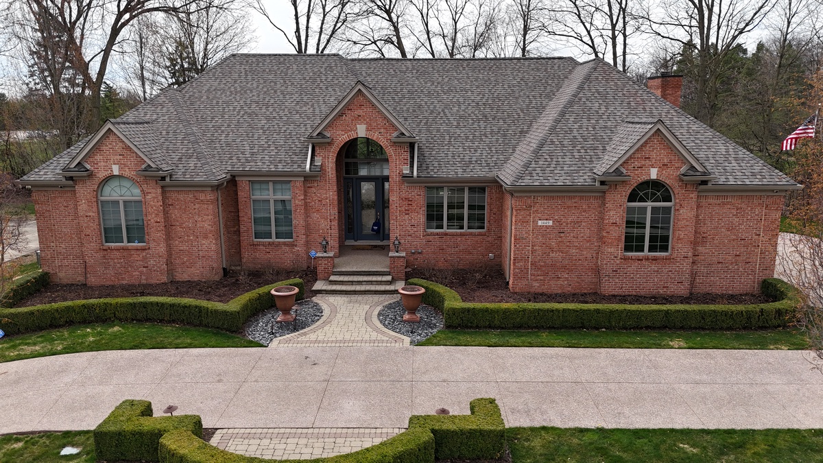 1449 Provincial Drive , Troy, MI, US