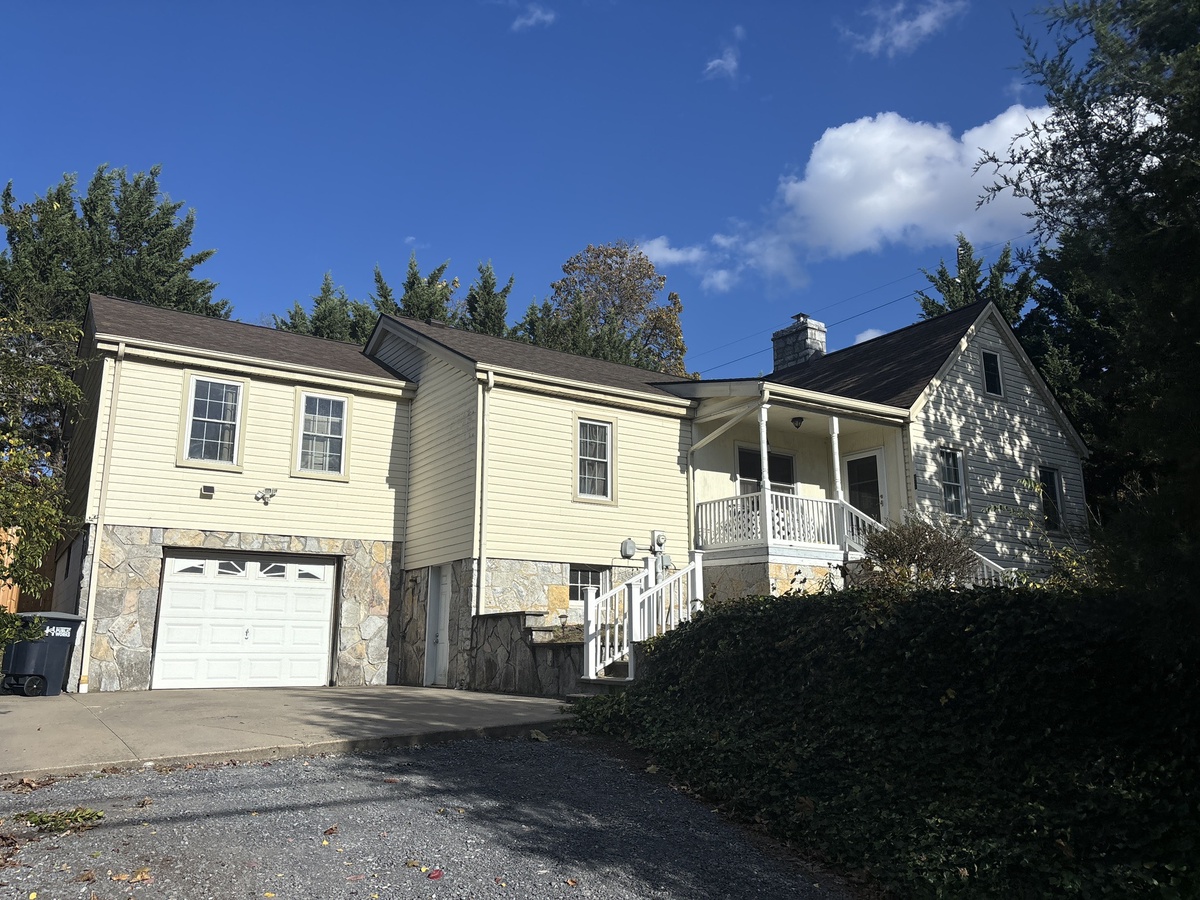 120 Burners Circle , McGaheysville, VA, US