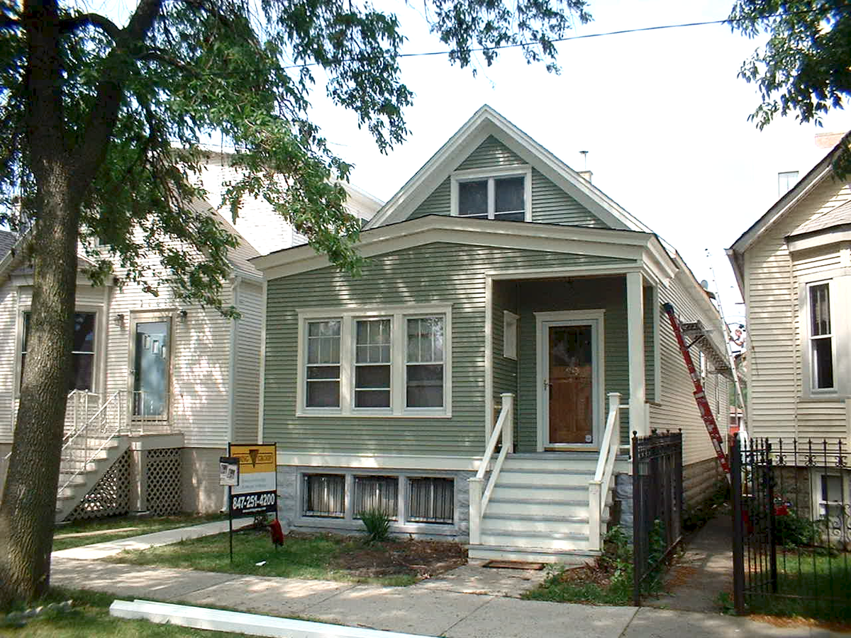 2448 North Richmond Street , Chicago, IL, US
