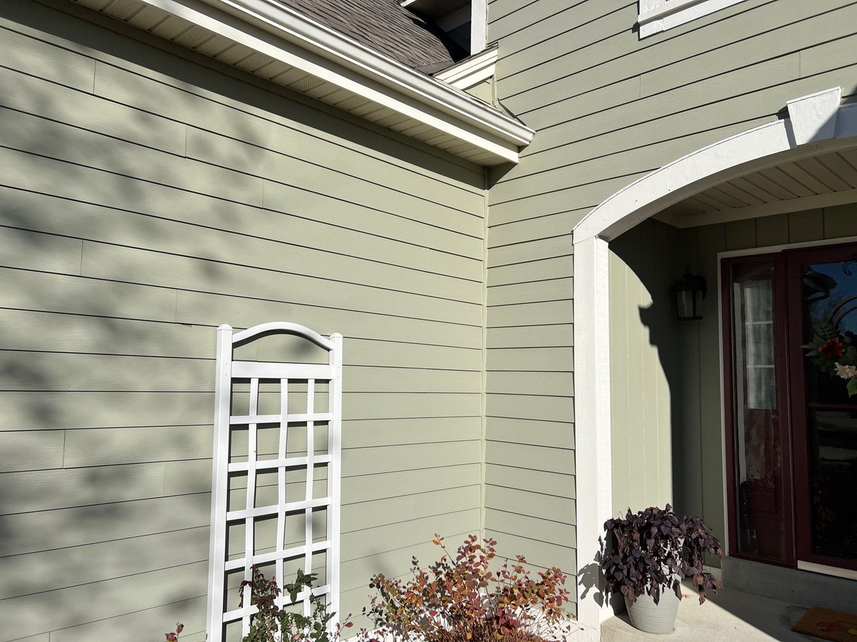 Ron Z. W348N5818 Snapdragon Court, Oconomowoc, WI