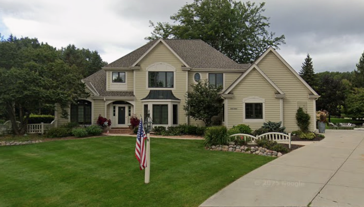 W302N2997 Windrush Circle , Pewaukee, WI, US