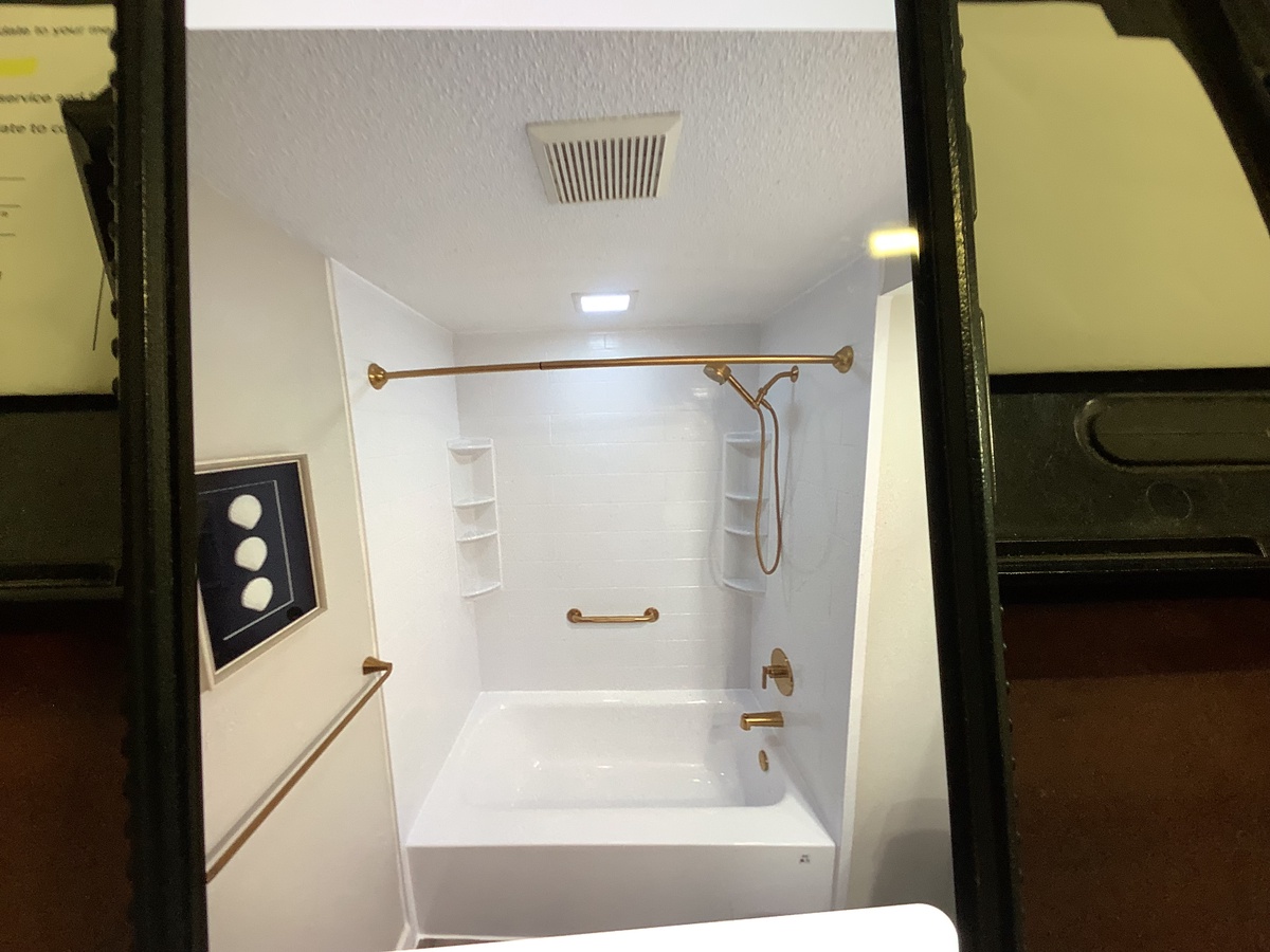 East Amherst, NY, 14051, US