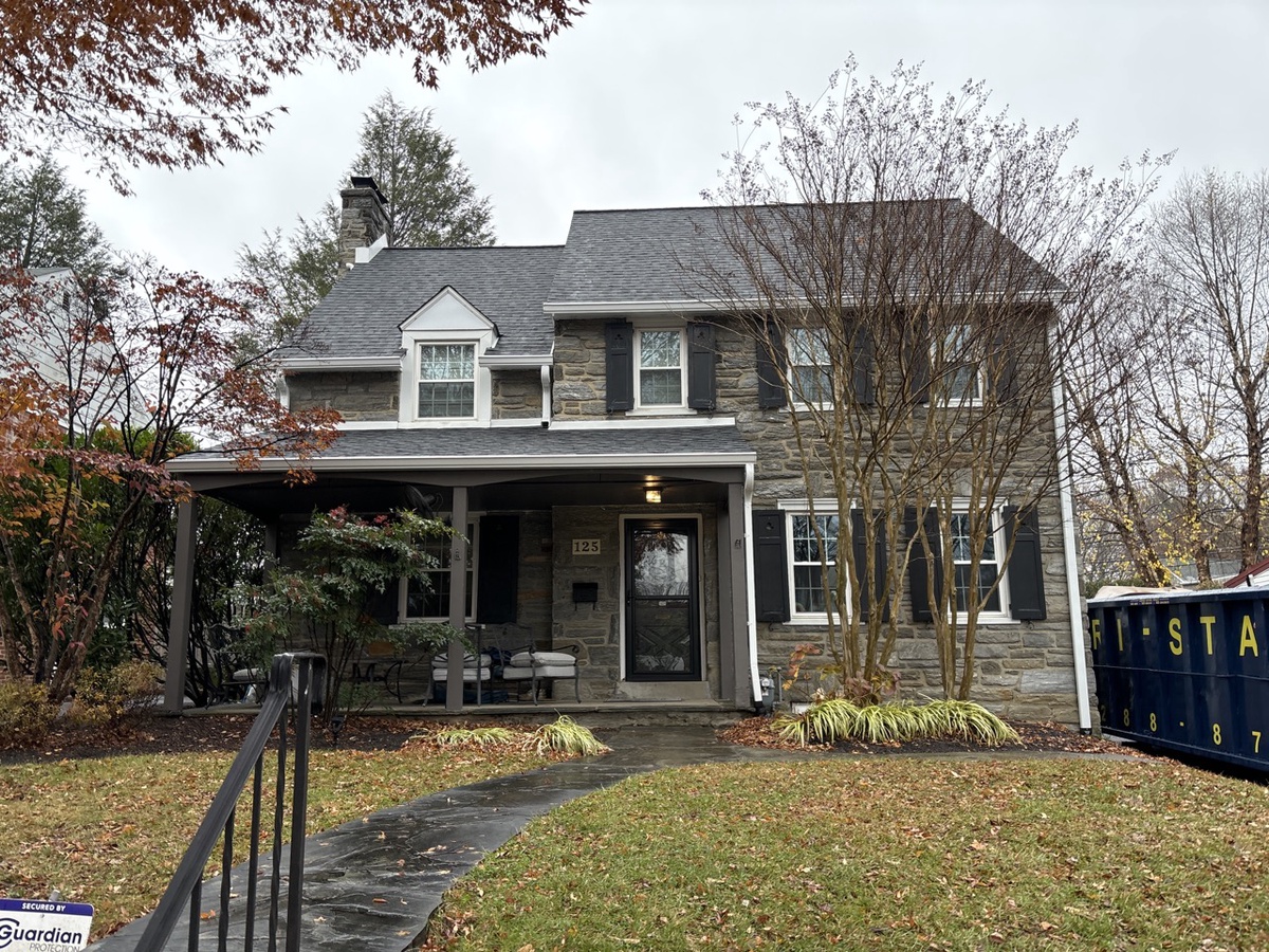 125 Crosshill Road , Penn Wynne, PA, US