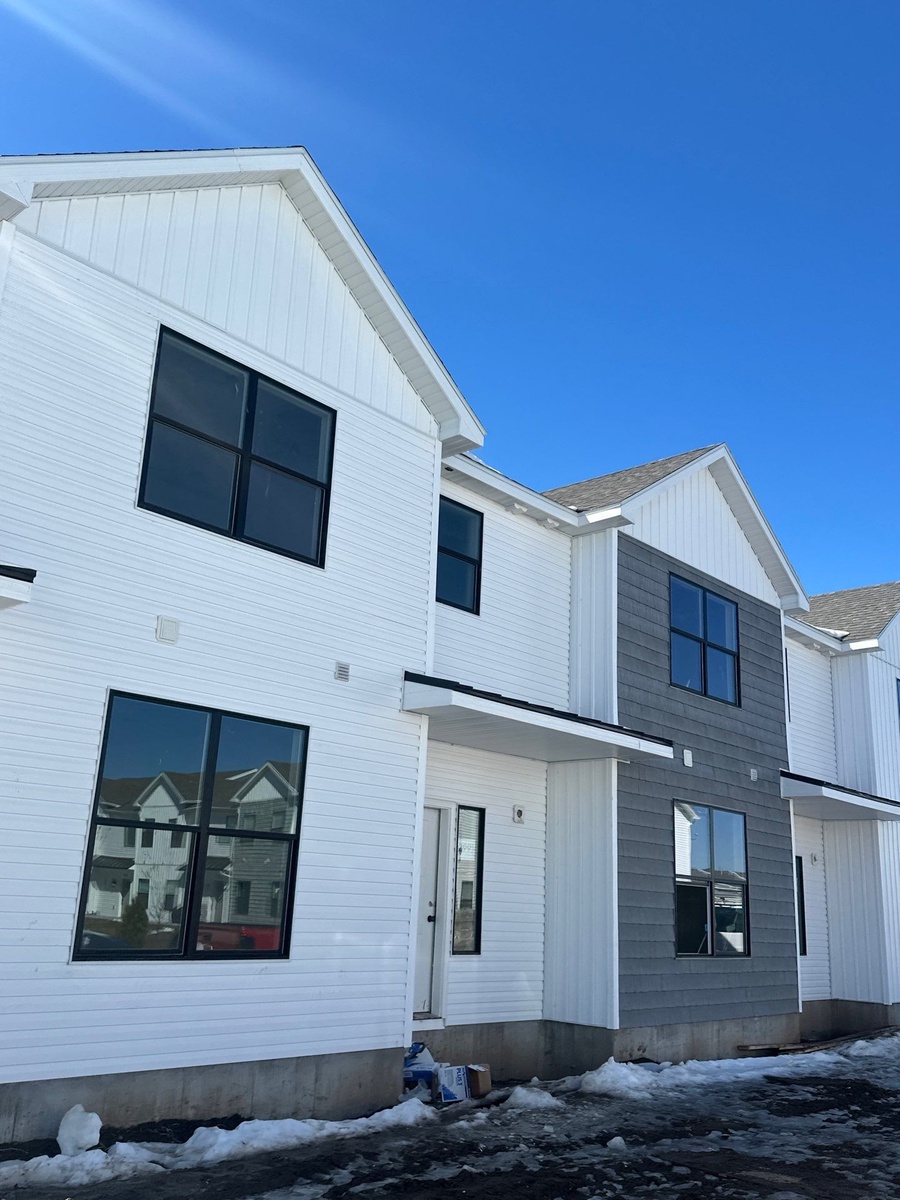 2975 Huntshire Avenue , Idaho Falls, ID, US