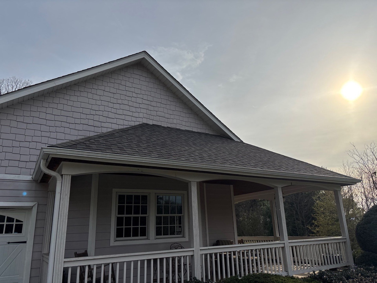 19 Oakland Street , Weaverville, NC, US