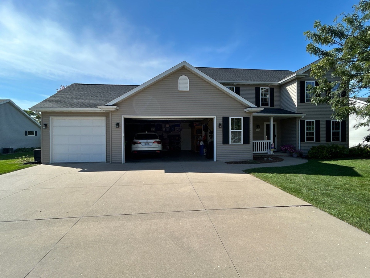 N9469 Hunter Street , Appleton, WI, US