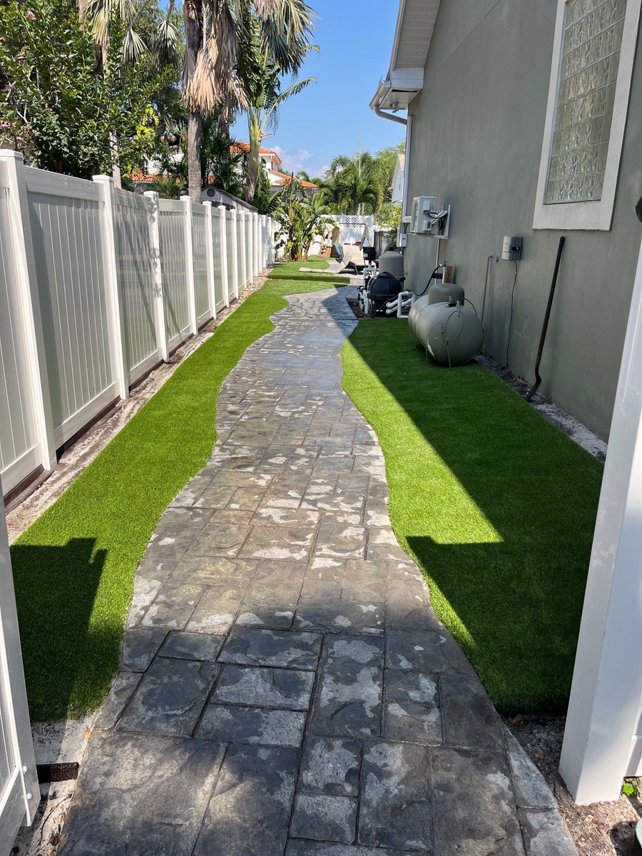 South Russell Street, Tampa, FL, US