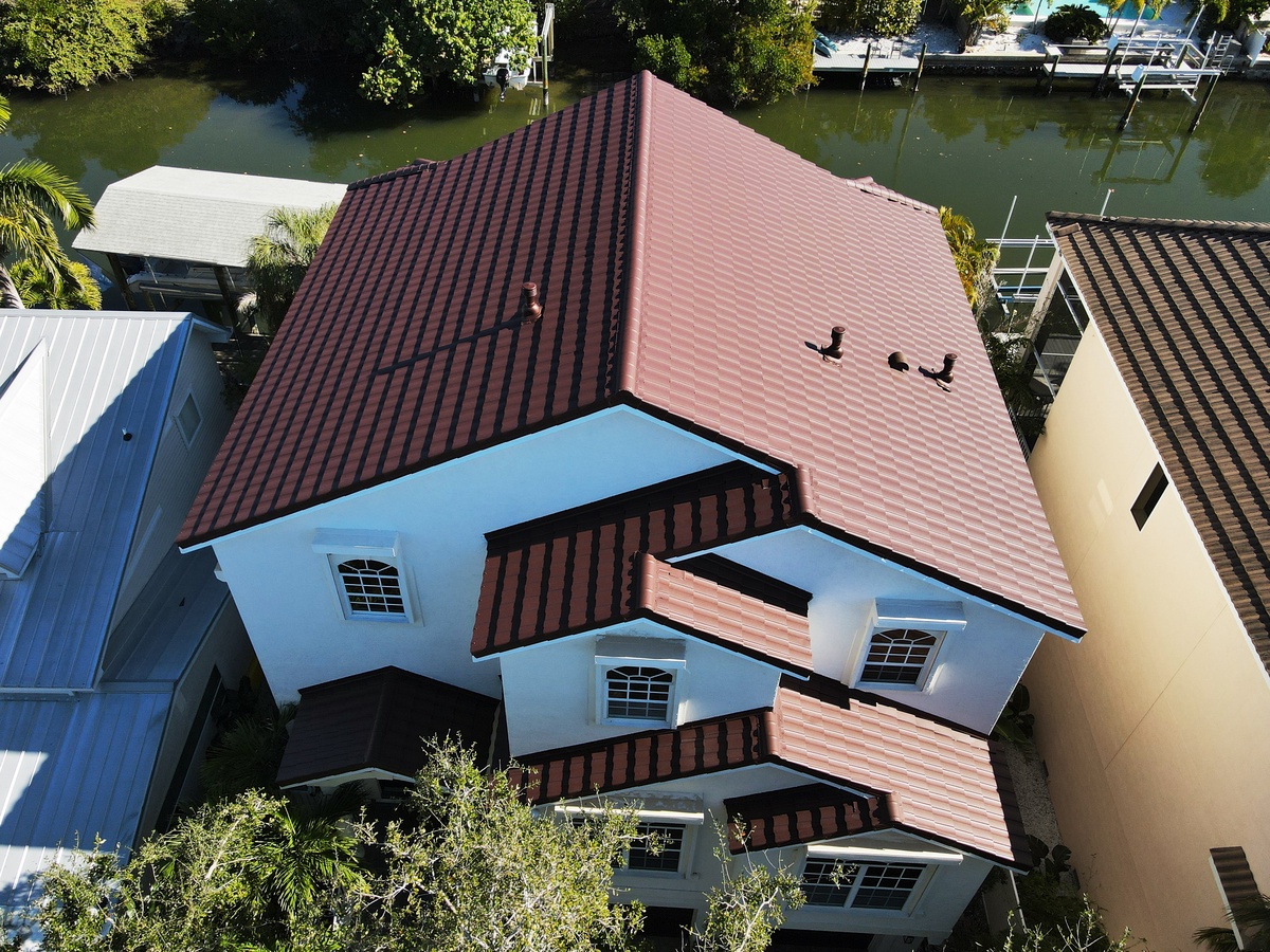 4929 Oxford Drive , Siesta Key, FL, US