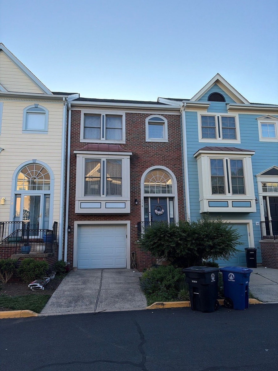 116 Meherrin Terrace Southwest , Leesburg, VA, US