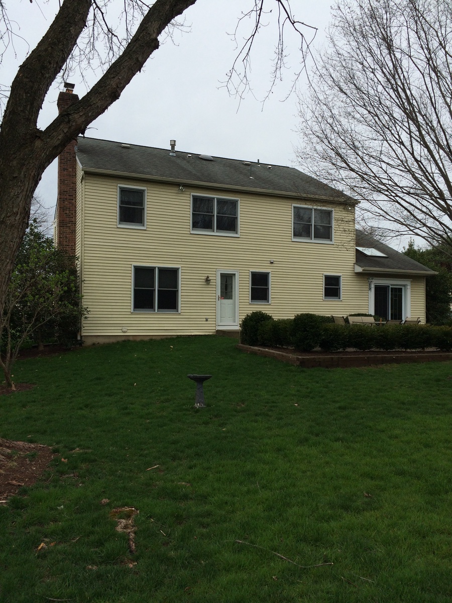 1412 Barton Drive , Fort Washington, PA, US
